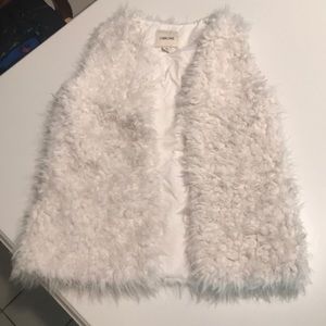 Girls faux fur vest 10/12